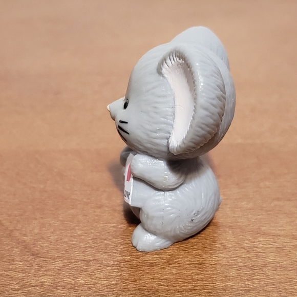 Grey Mouse 'With Love' Figurine Russ Berrie Vintage - Picture 5 of 6